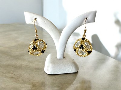 camilla_earrings_27