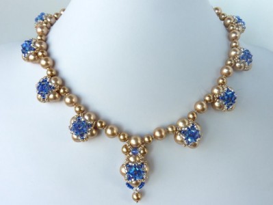FREE beading pattern for necklace Crystal Squares - BeadDiagrams.com