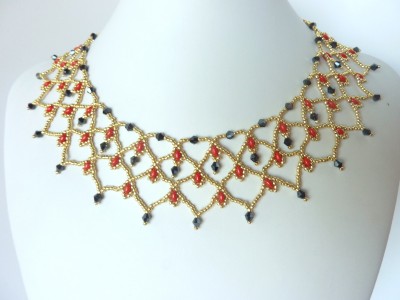 FREE beading pattern for stunning Joslyn Necklace