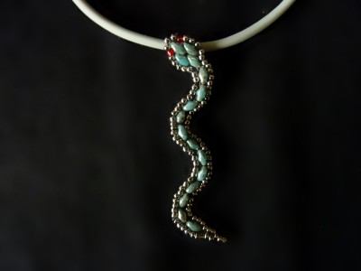 snake_pendant_03